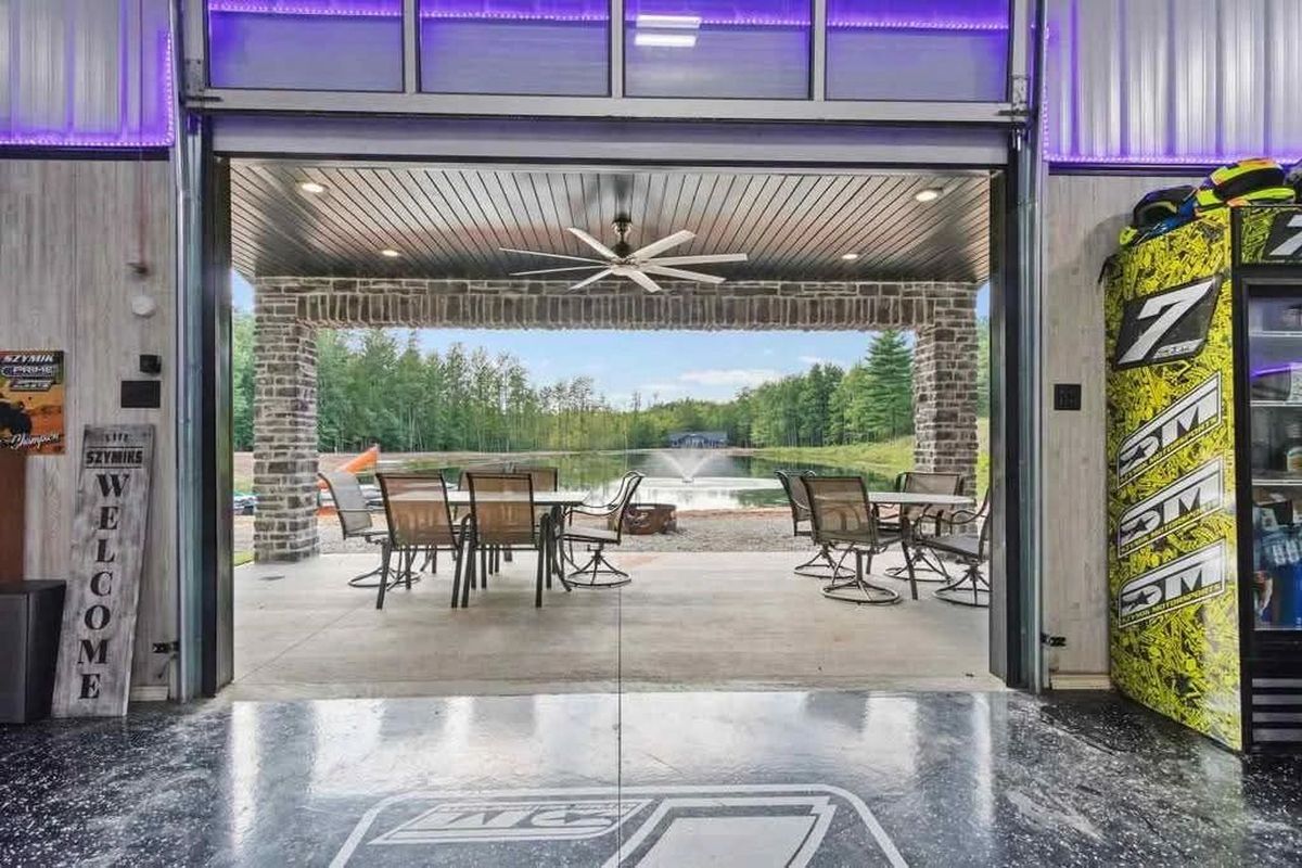 Epoxy floor coating for Decatur garages, basements, and shops