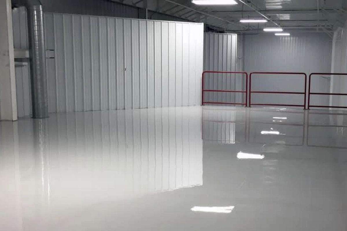 Epoxy floor coating for Roswell garages, basements, and shops